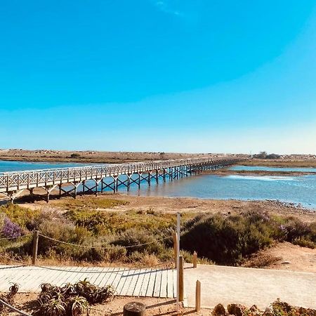 Beautiful Apartment For Rent In Quinta Do Lago With Excellent Resort Facilities Close To Lake And Beach. Ngoại thất bức ảnh