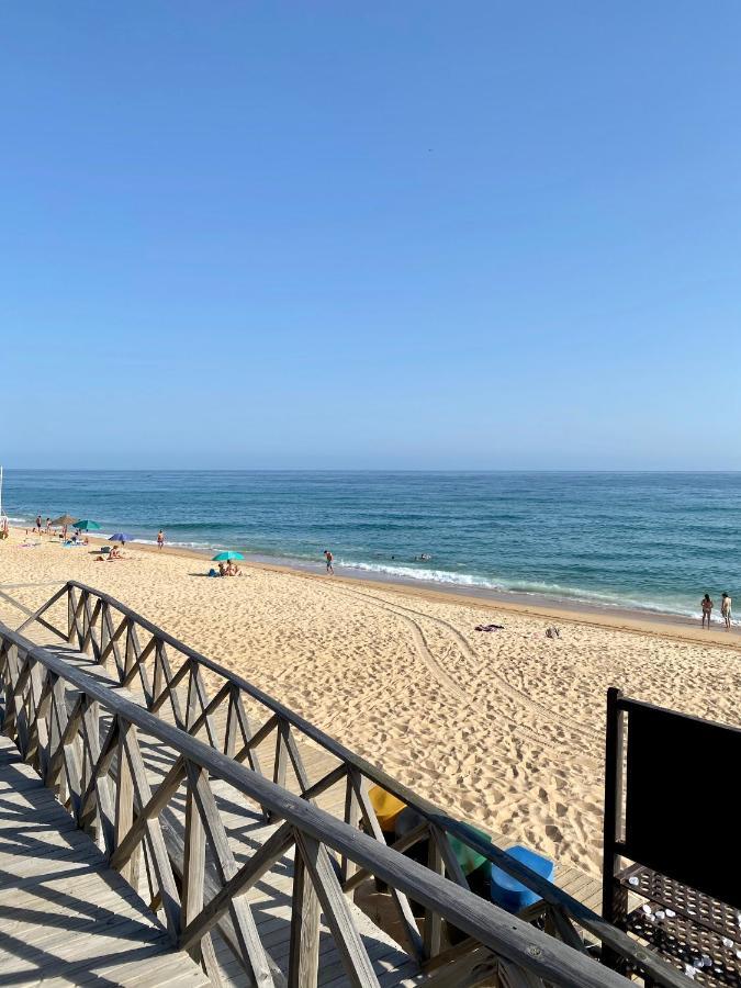Beautiful Apartment For Rent In Quinta Do Lago With Excellent Resort Facilities Close To Lake And Beach. Ngoại thất bức ảnh