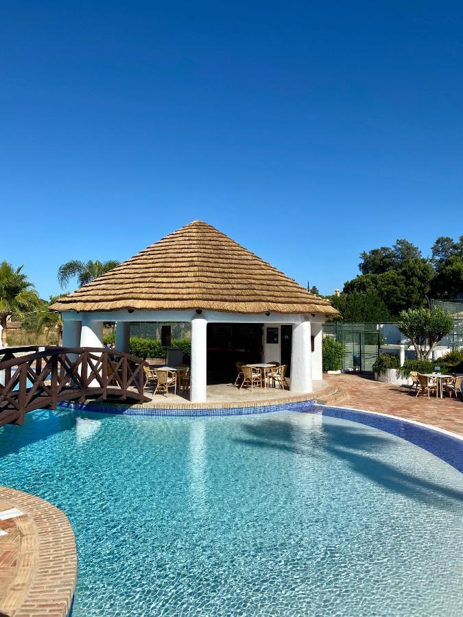 Beautiful Apartment For Rent In Quinta Do Lago With Excellent Resort Facilities Close To Lake And Beach. Ngoại thất bức ảnh